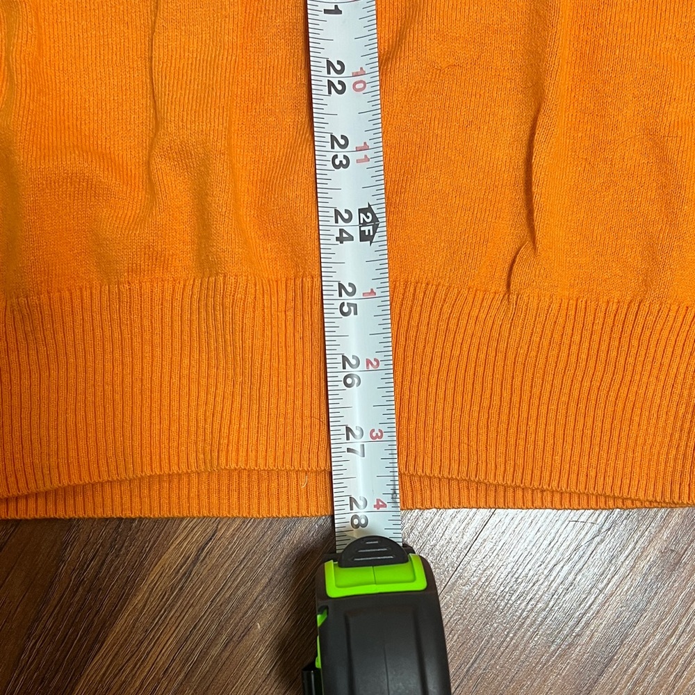 American Eagle Outfitters Papaya Orange V-Neck Sweater - Picture 5 of 10